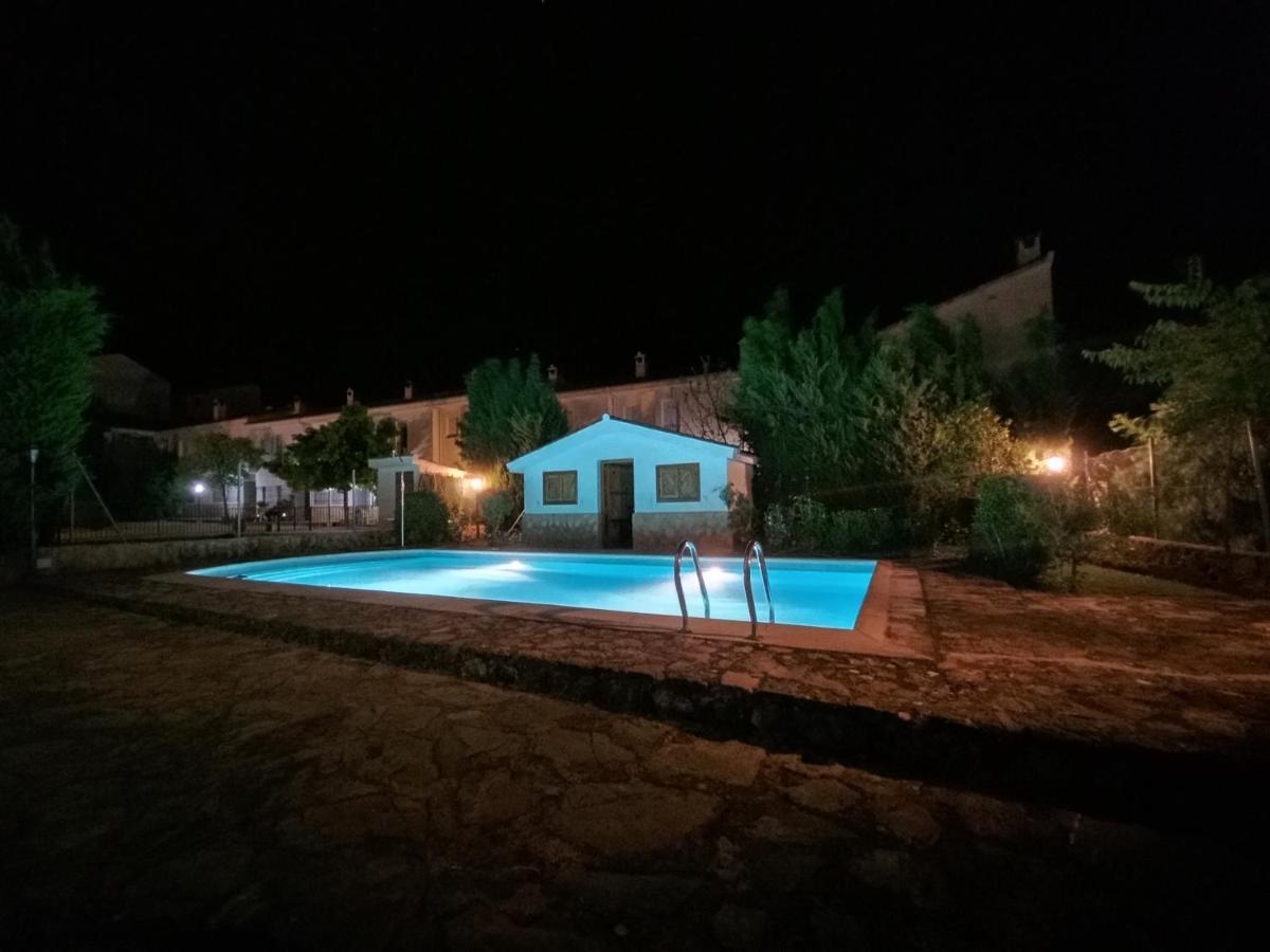 El Refugio De Goriz Villa La Iruela Bagian luar foto