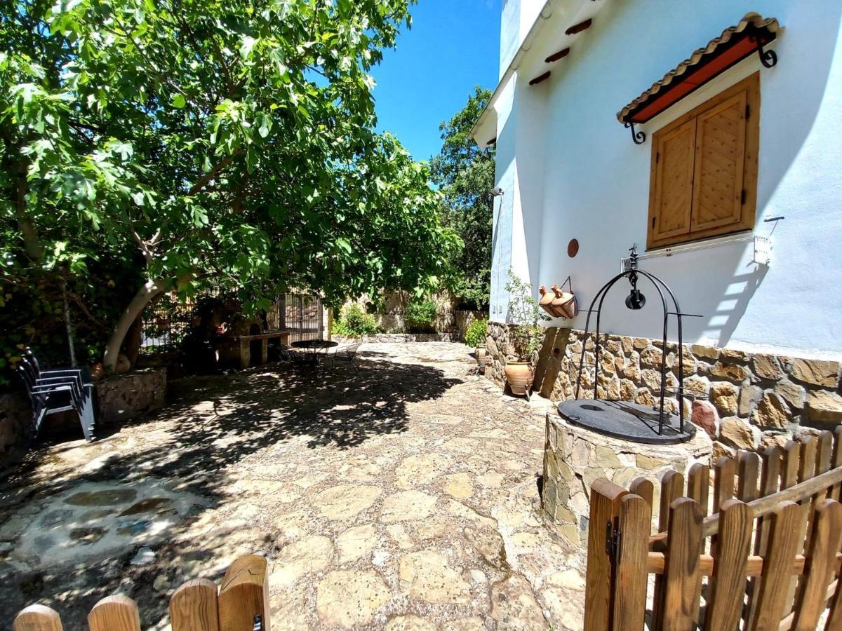 El Refugio De Goriz Villa La Iruela Bagian luar foto
